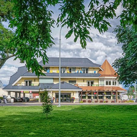 Prestige Beach House, Worldhotels Crafted Kelowna Exterior foto