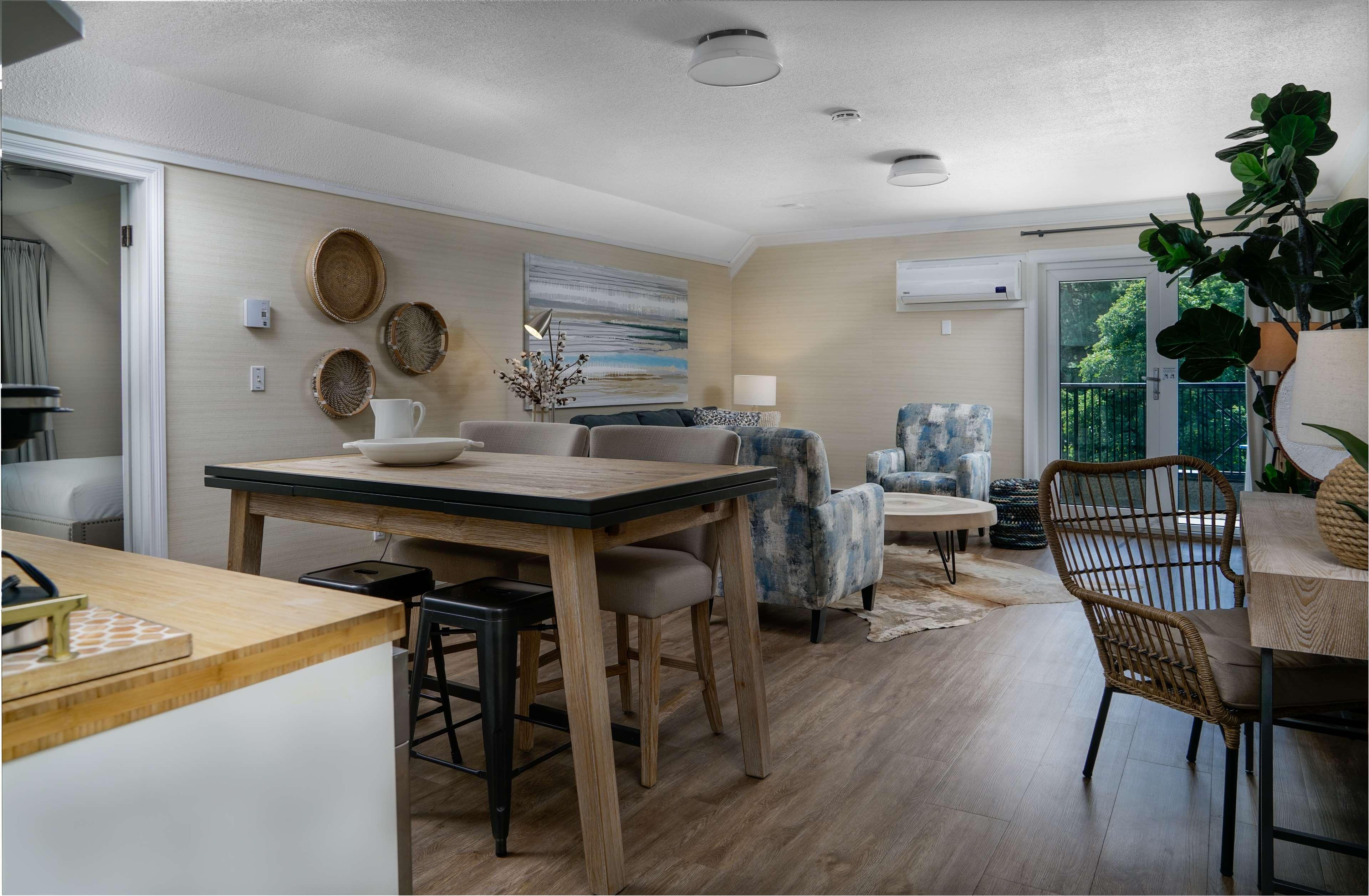 Prestige Beach House, Worldhotels Crafted Kelowna Habitación foto