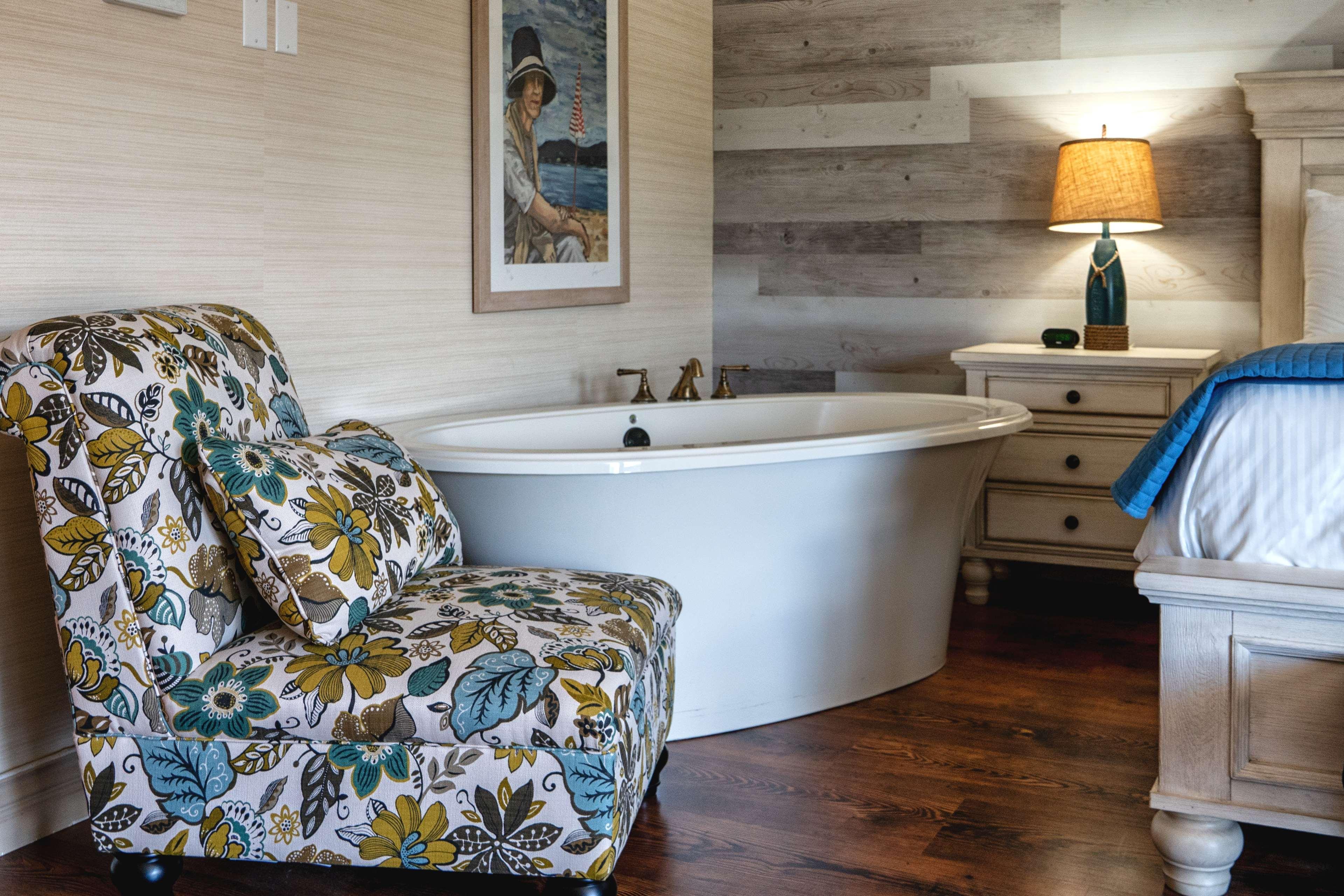 Prestige Beach House, Worldhotels Crafted Kelowna Habitación foto