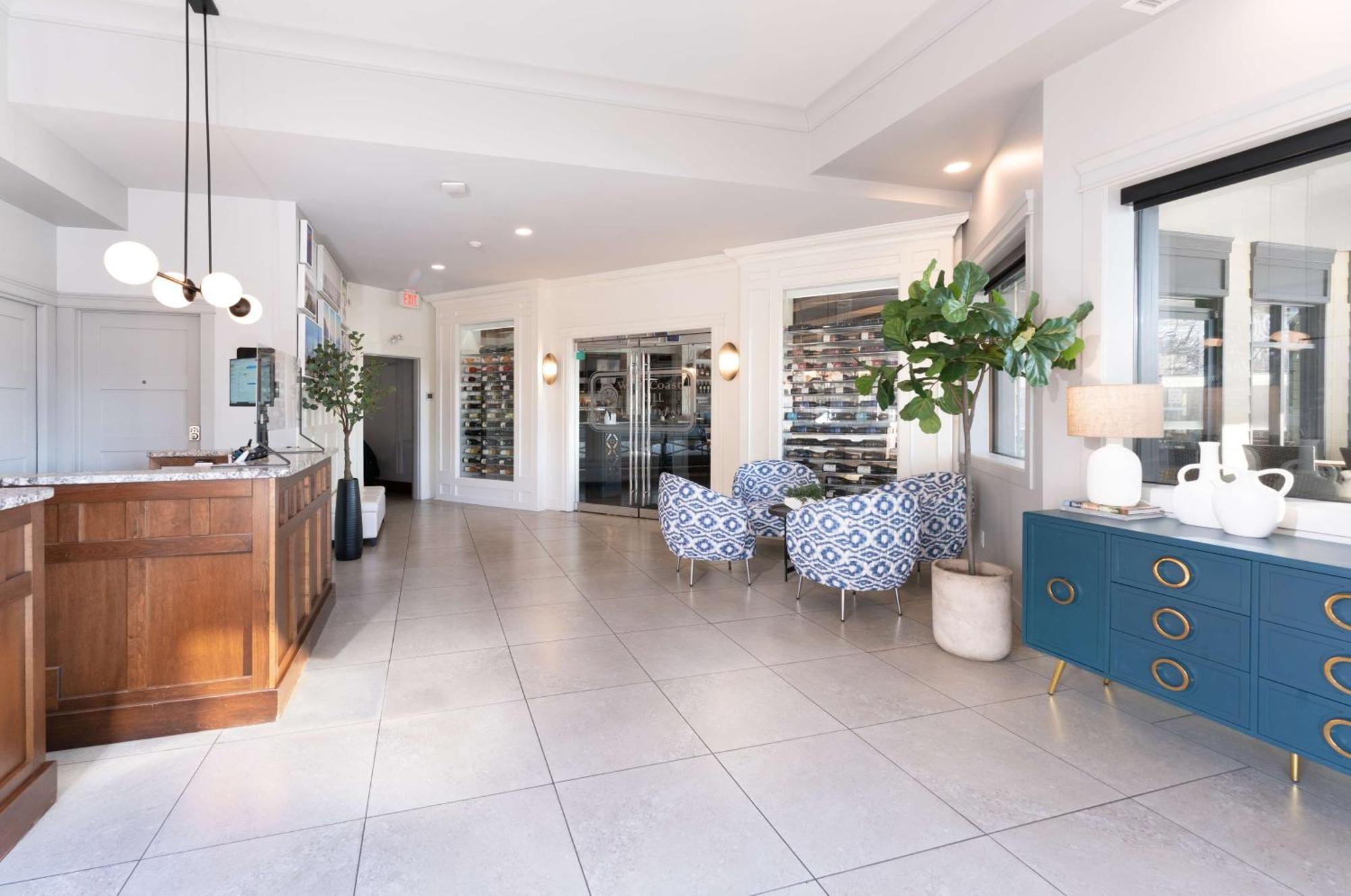 Prestige Beach House, Worldhotels Crafted Kelowna Exterior foto