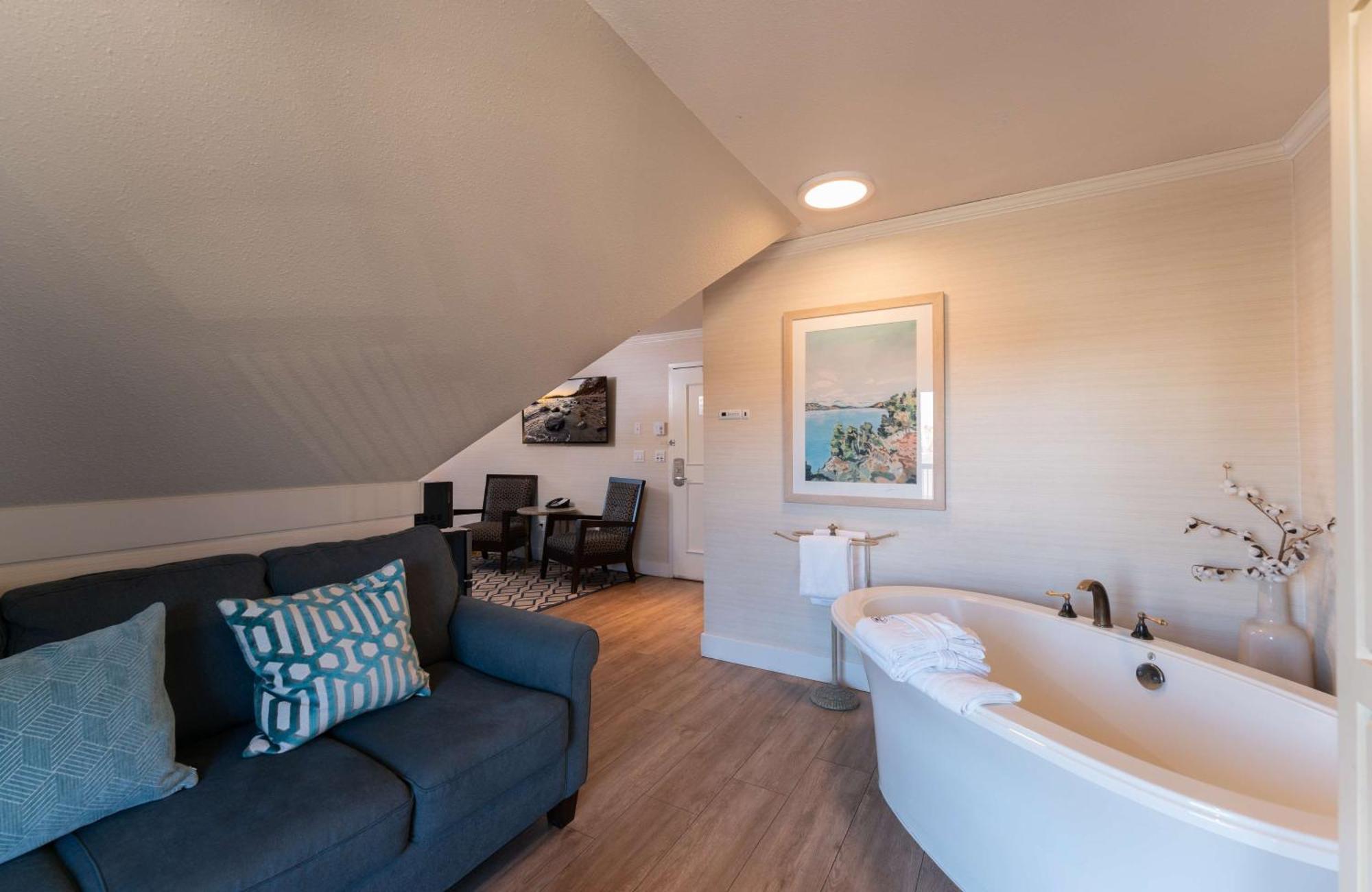 Prestige Beach House, Worldhotels Crafted Kelowna Exterior foto