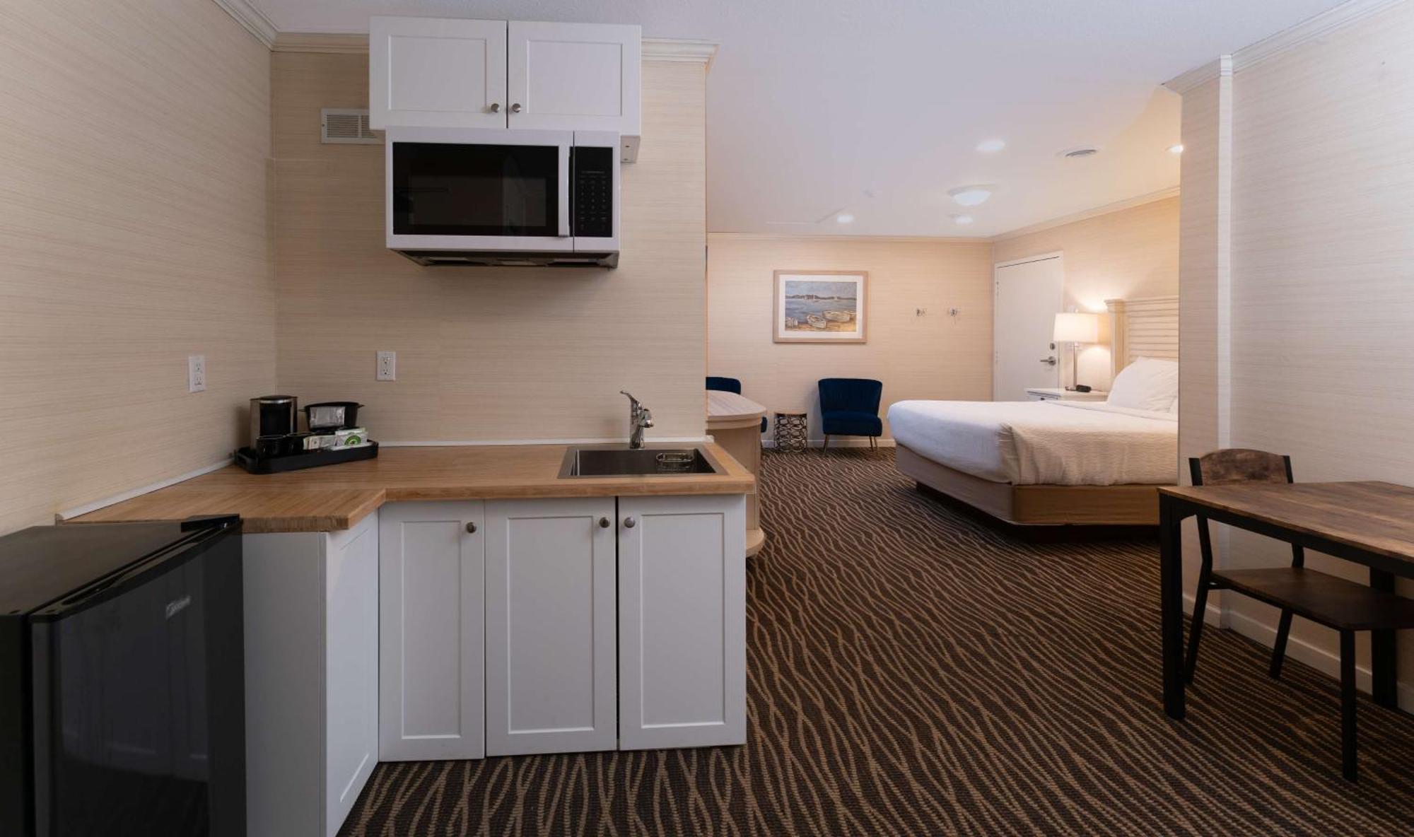 Prestige Beach House, Worldhotels Crafted Kelowna Exterior foto